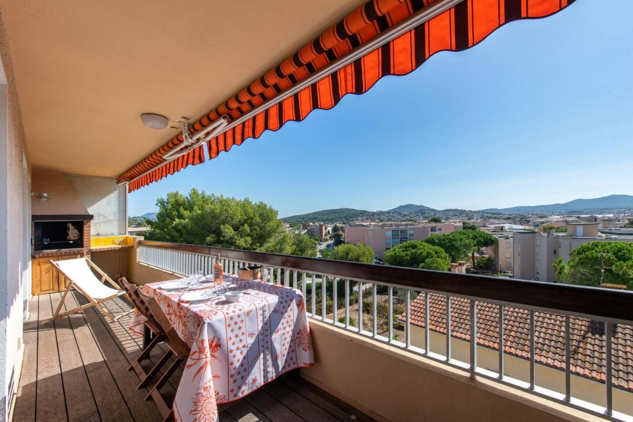Le Cadet - Vue Panoramique Ville Et Baie De Sanary Sur Mer, Parking & Terrasse - 2 A 4 Pers Εξωτερικό φωτογραφία